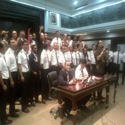 Merpati Tak Terbang, Para Pilot dan Pramugari Kumpul di Kemayoran