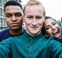 Cara Membuat Foto Selfie Terbaik