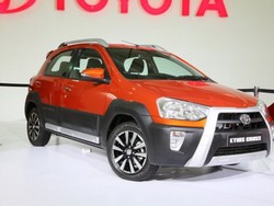 Di India Tampang Etios Lebih Macho