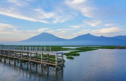 Pemandangan Serba Cantik di Rawa Pening, Semarang