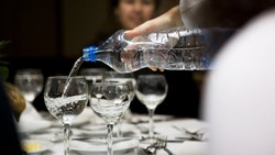 Akibat Kekeringan di California, Restoran Mewah Harus Batasi Sajikan Air