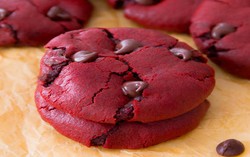 Red Velvet Cookies Cantik Bisa Dibuat Sendiri dengan Lima Langkah Ini