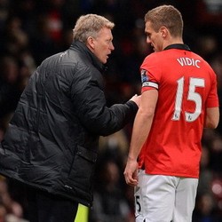Vidic Akan Tinggalkan MU, Ini Komentar Moyes