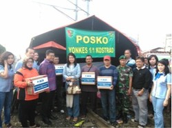 Bakti BCA Berikan Bantuan untuk Korban Banjir di Green Garden