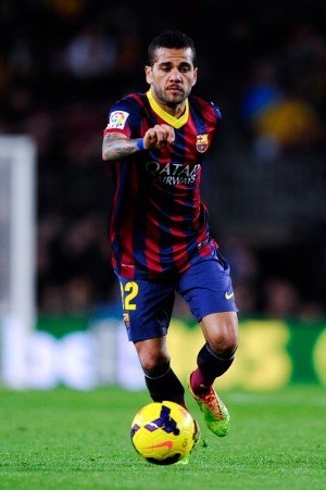 Stadion Sepi, Alves Tuntut Komitmen Suporter Dukung Barca