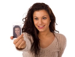 Survei: Wanita Suka Foto Selfie Saat Merasa Cantik dan Sedang Bosan