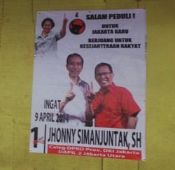 Jokowi Hanya Tersenyum Melihat Fotonya Dipajang di Poster Caleg PDIP