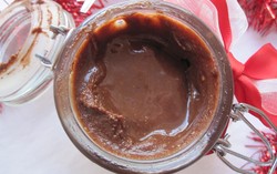 Yuk, Bikin Sendiri Selai Cokelat Hazelnut a la Nutella!