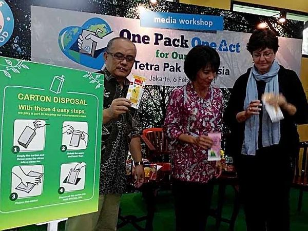 Peduli Lingkungan dengan Daur Ulang