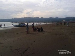 Wisata di Depan Nusakambangan