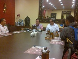 Bang Yos dan Aher Bahas Macet dan Banjir Jakarta Tanpa Jokowi