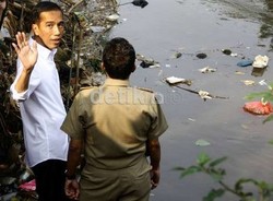 Survei Kepuasan Menurun, Jokowi: Yang Penting Saya Kerja Siang Malam