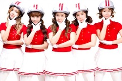 Crayon Pop Lepas Helm di Single Terbaru