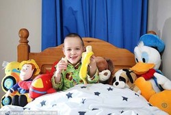 3 Tahun Insomnia, Akhirnya Bocah Ini Bisa Tidur Setelah Makan Pisang