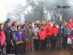 Mengenang 2 Tahun Tragedi Sukhoi, Pencinta Alam Dirikan Prasasti