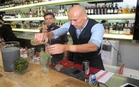 Uniknya Paduan Cocktail Rempah dan Hidangan Thailand di Mango Tree  Bistrobar