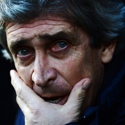 Pellegrini Disarankan Fokus ke Tim Sendiri dan Jangan Ladeni Mind Games Mourinho