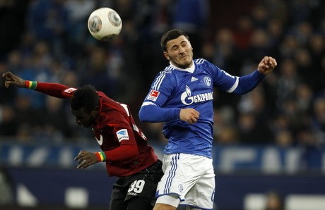 Schalke Tekuk Hannover 2-0