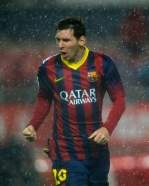 Messi Bungkam Kritik