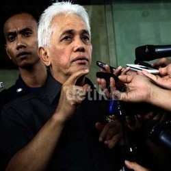 Hatta Rajasa Kunjungi Singapura, Meski Hubungan Sedang Panas-Dingin