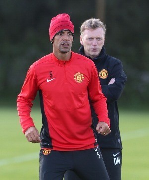 Moyes Bantah Rumor Ferdinand Akan Pensiun