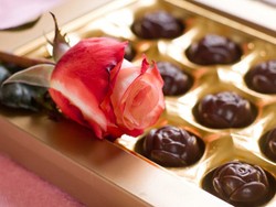 Bukan Cokelat atau Bunga, Ini Kado Paling Didambakan Wanita Saat Valentine