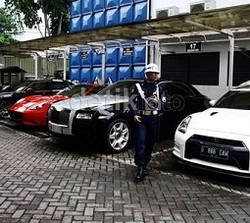 Dalami Kasus Bagi-bagi Mobil Wawan, KPK Periksa Ketua DPRD Banten