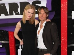 Agar Tetap Mesra, Keith Urban Kirim Surat Cinta untuk Nicole Kidman Tiap Malam