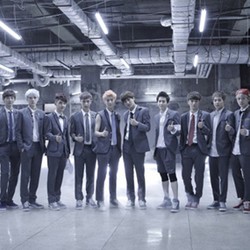 Idola KPop Eksis Berseragam Sekolah di Video Musik