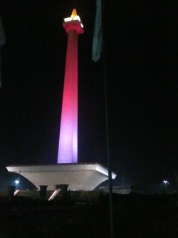 Suatu malam di Monumen Nasional