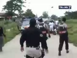 Puluhan Preman Ormas Digeruduk Polisi