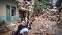 Dilema Warga Bantaran Ciliwung, Pasrah Direlokasi Asal Bukan ke Rumah Susun