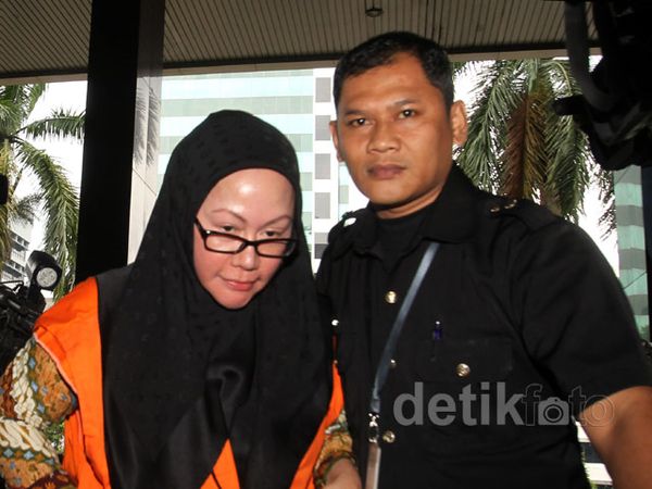 KPK Kembali Memeriksa Atut