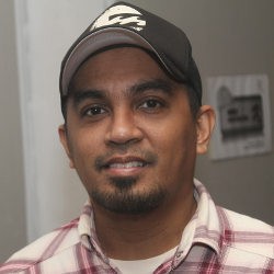 Glenn Fredly Anggap Konser Erros Djarot Edukatif