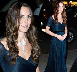 Foto: Cantiknya Kate Middleton dengan Kalung Berlian Pinjaman