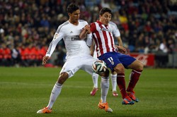 Di sisa pertandingan tak ada gol tambahan, Madrid pun memetik kemenangan 2-0. Dengan skor ini, Madrid melaju ke final dengan dengan agregrat 5-0. REUTERS/Susana Vera.