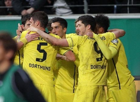 Gol Tunggal Aubameyang Loloskan Dortmund ke Semifinal