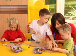 Trik Mengenalkan Materi SD pada Anak TK dan Playgroup