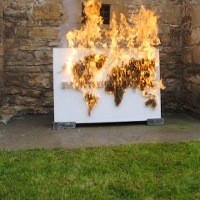 Ratusan Batang Korek Api Dijadikan Lukisan Peta Dunia