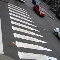 Mainkan Rambu Lalu-Lintas Dengan Seni