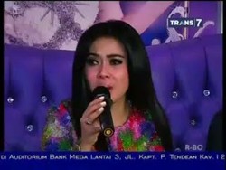 Dikait-kaitkan dengan Kasus Wawan, Syahrini: Itu Fitnah Keji!