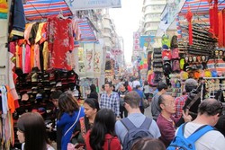 Ladies Market, Surga Belanja Murah Meriah di Hong Kong