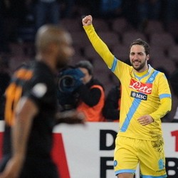 Napoli Melangkah ke Final Usai Singkirkan Roma