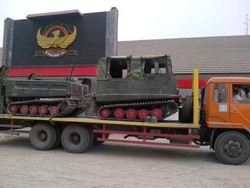 Kopassus Terjunkan Hagglund Bantu Evakuasi Korban Letusan Kelud