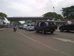 Antrean Kendaraan Terjadi di Pintu Masuk M1 Bandara Soekarno-Hatta