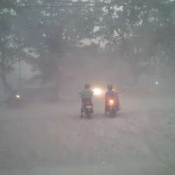 Hujan Abu di Solo Makin Pekat, Sekolah Diliburkan