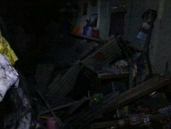 Getaran Dentuman Gunung Kelud Bikin Rumah di Kediri Ambruk