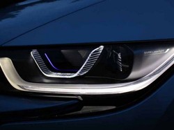 Motor BMW Lampunya Bakal Pakai Laser