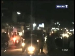 Gunung Kelud Meletus, Ratusan Ribu Warga Dievakuasi