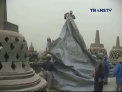 Khawatir Rusak, Stupa Borobudur Ditutup Terpal